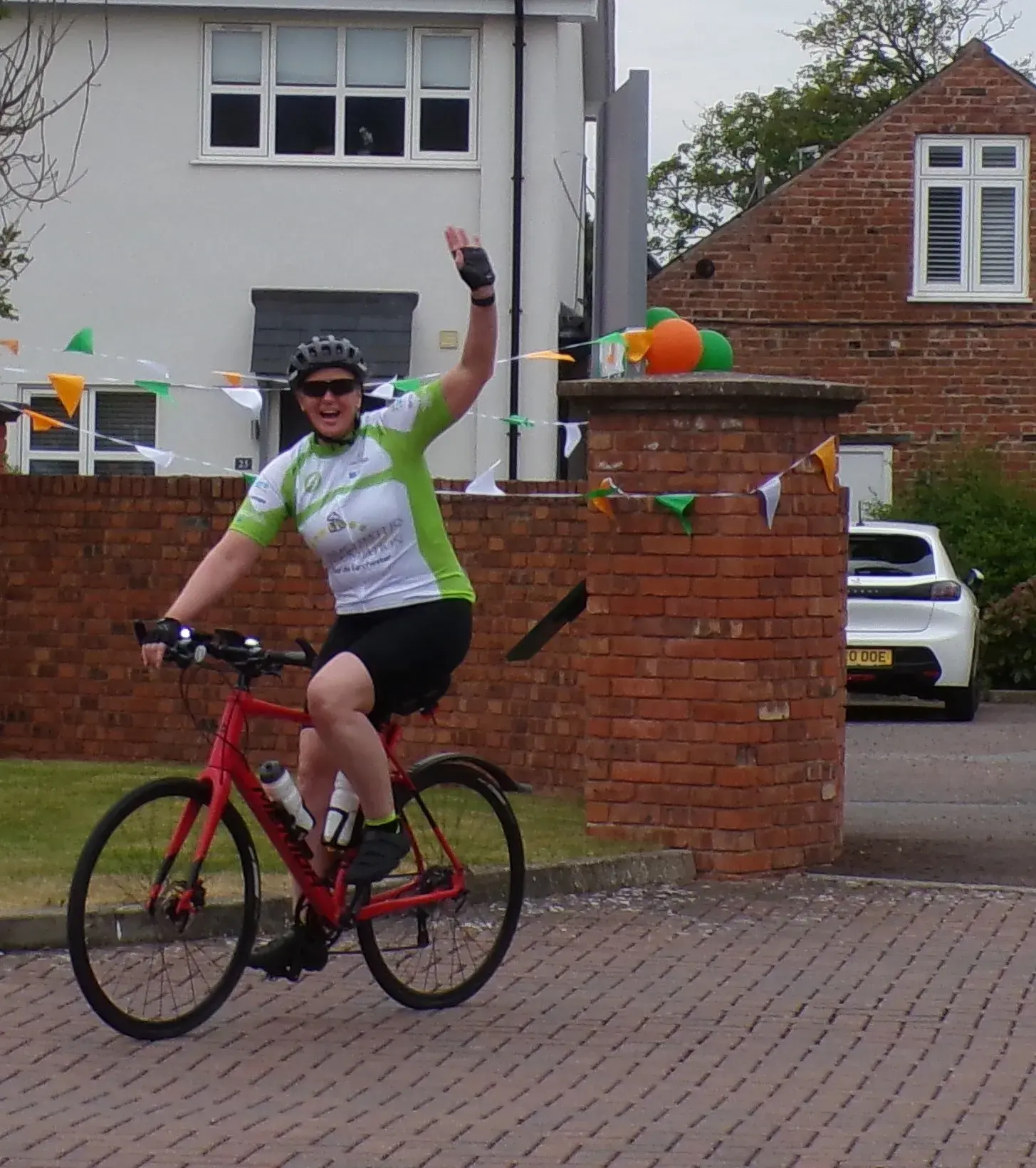 Tour De Barchester