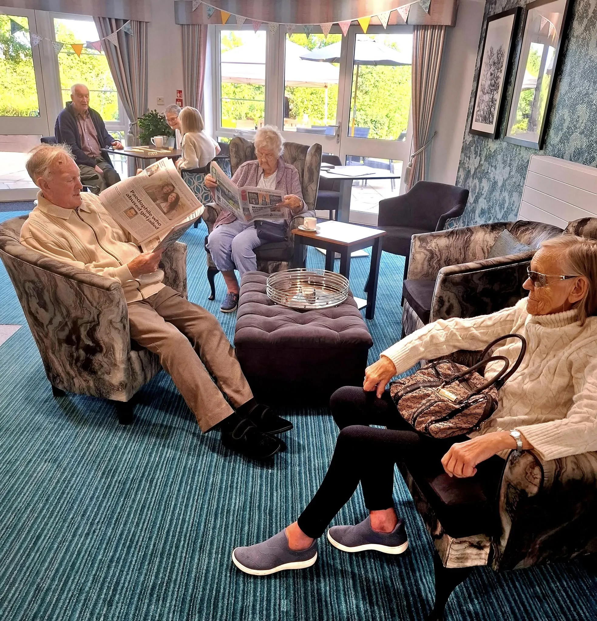 A cosy morning in the Marnel Lodge Cafe