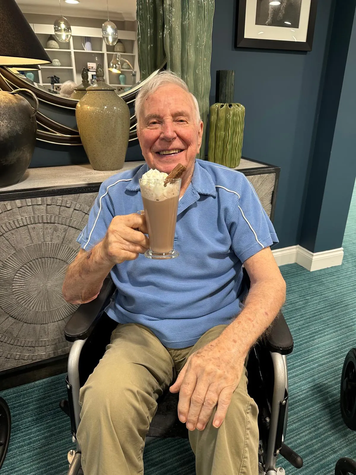Hot chocolate happiness at Pittsmead Grange