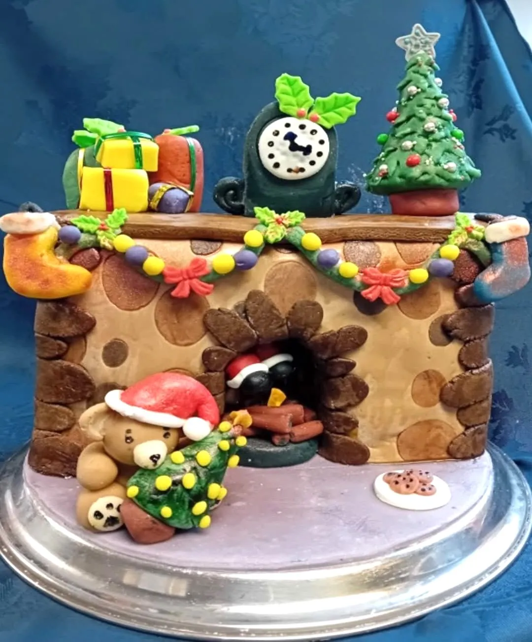 Chef crowned Christmas cake champion!