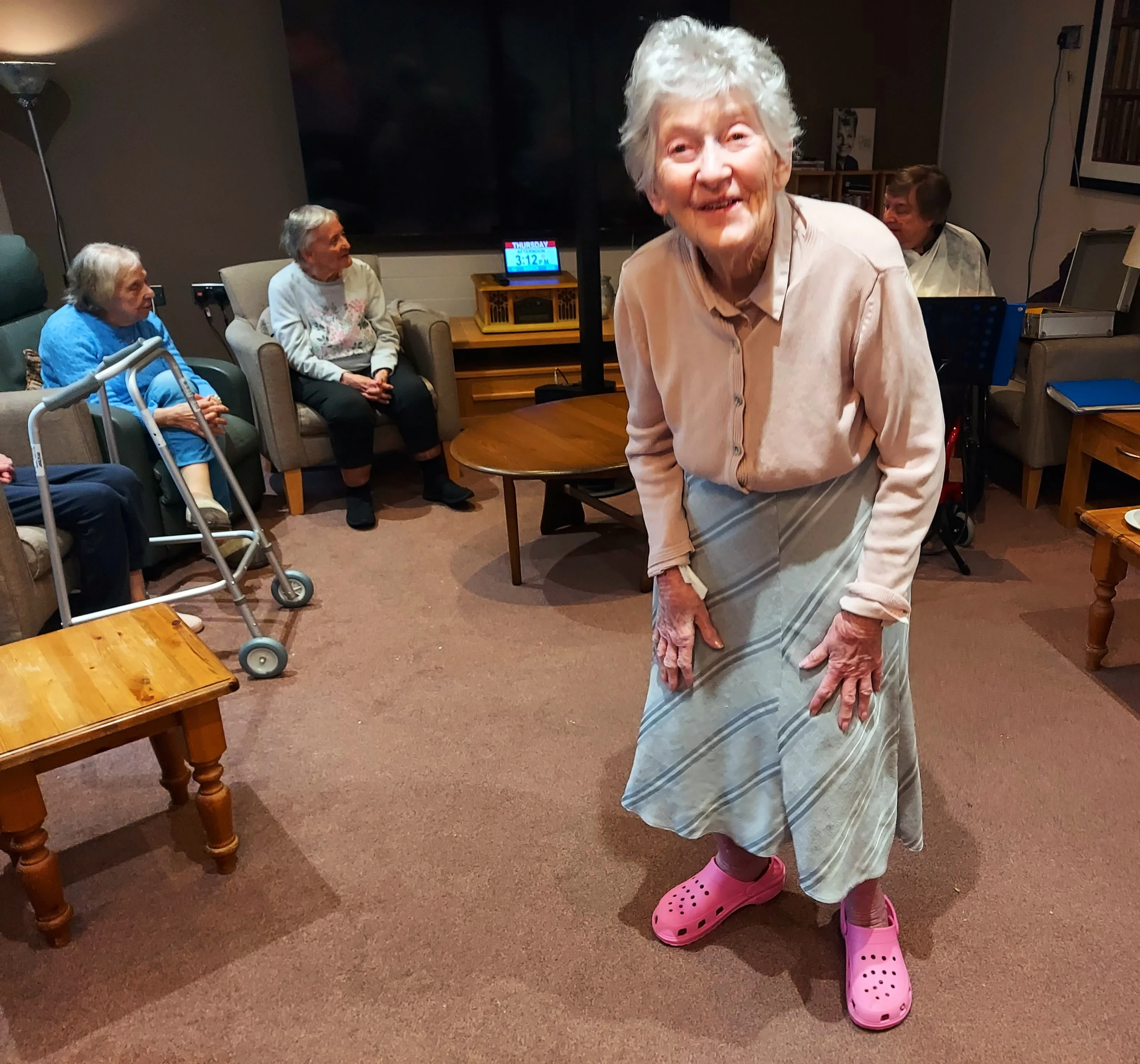 We really enjoy our live musical entertainment here at Mallard Court 