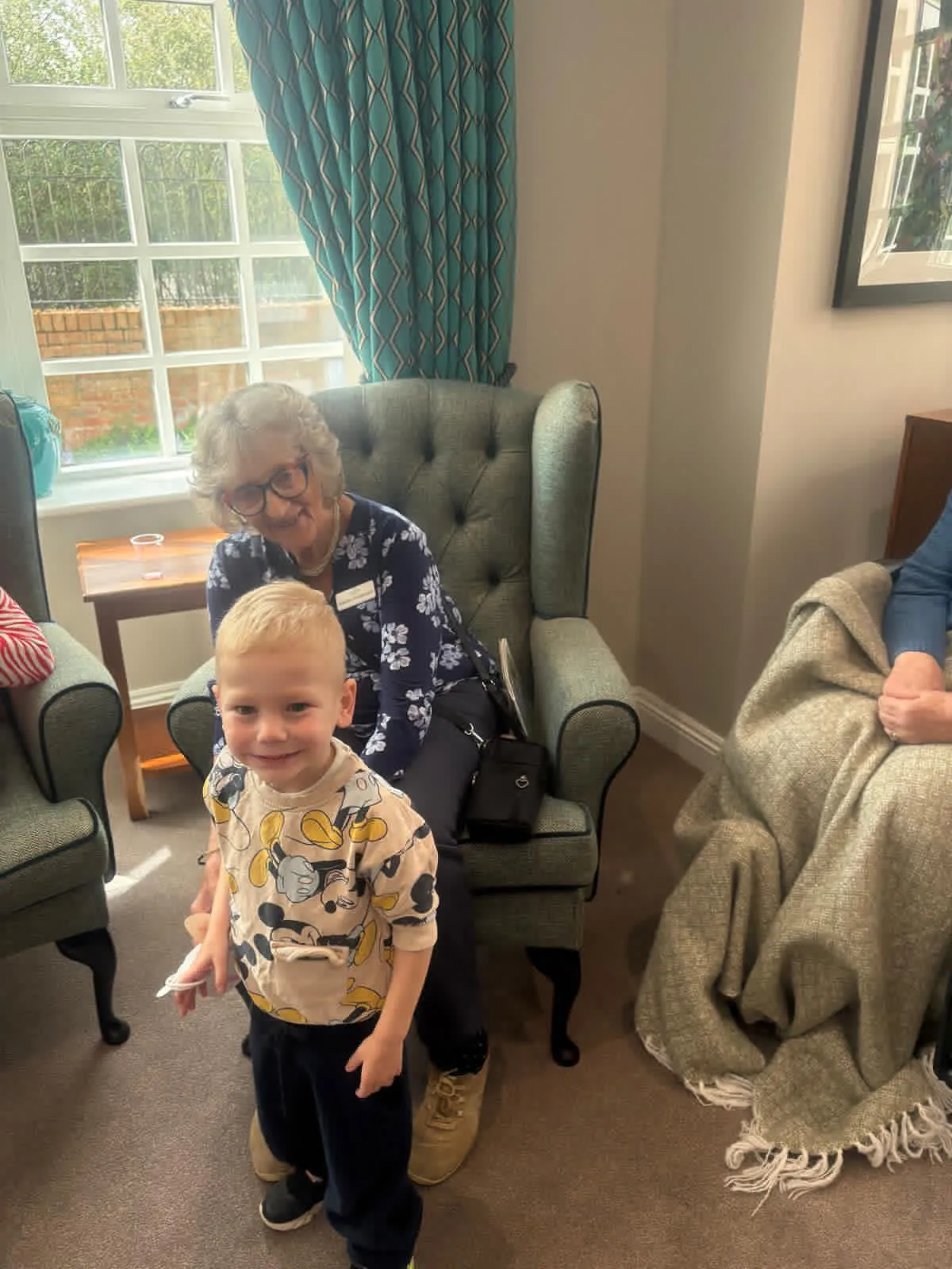 Residents give extra easter gift to the Children