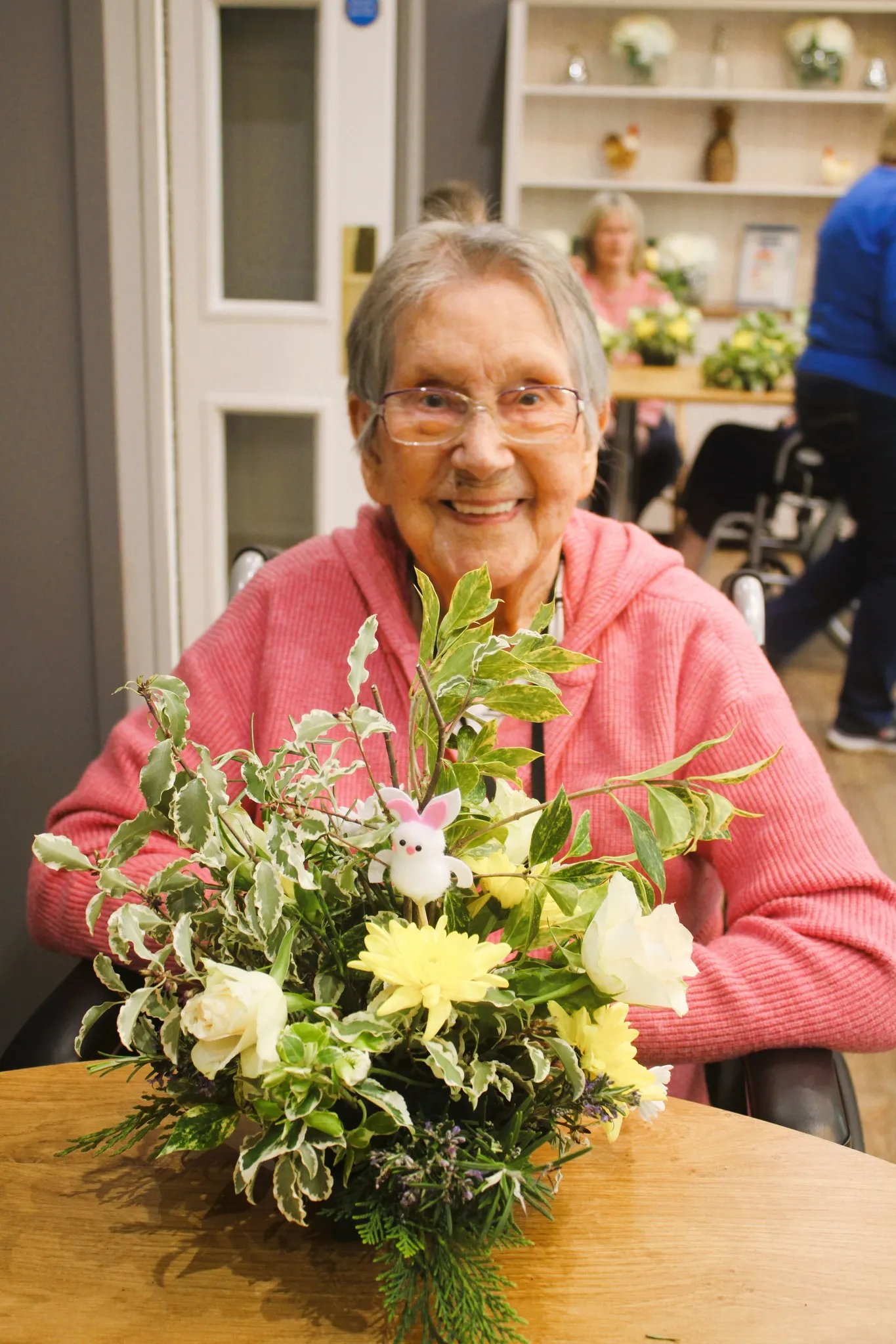 Spring Flowers Arranging Session