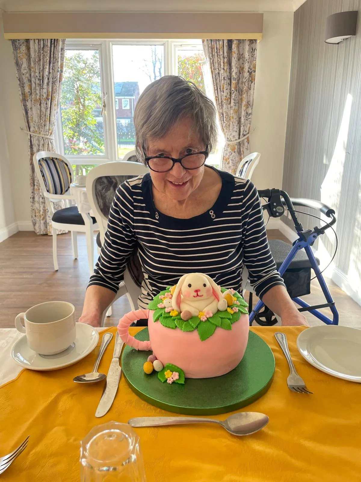 Easter cake competition 