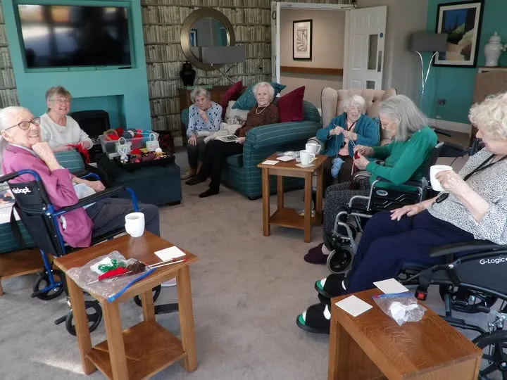 Knit and Natter Club