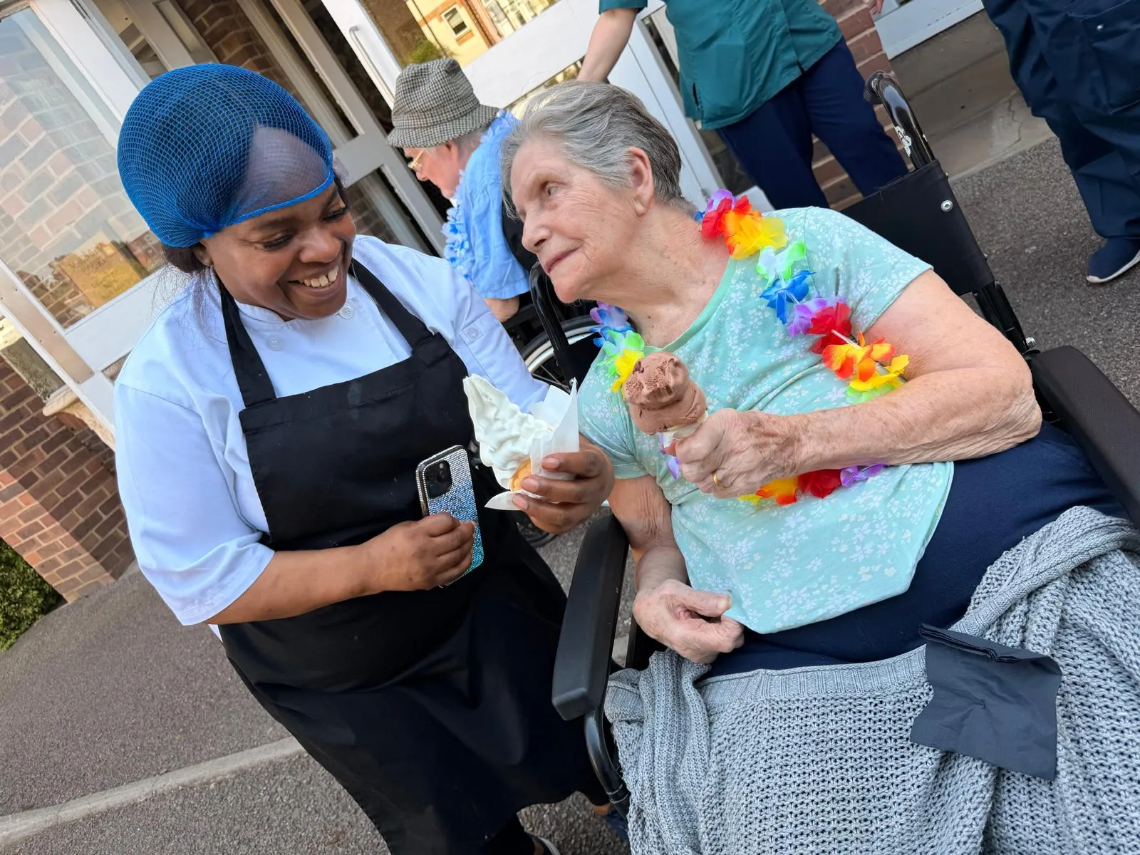 Ice Creams, Smiles and Sunshine at Magnolia Court