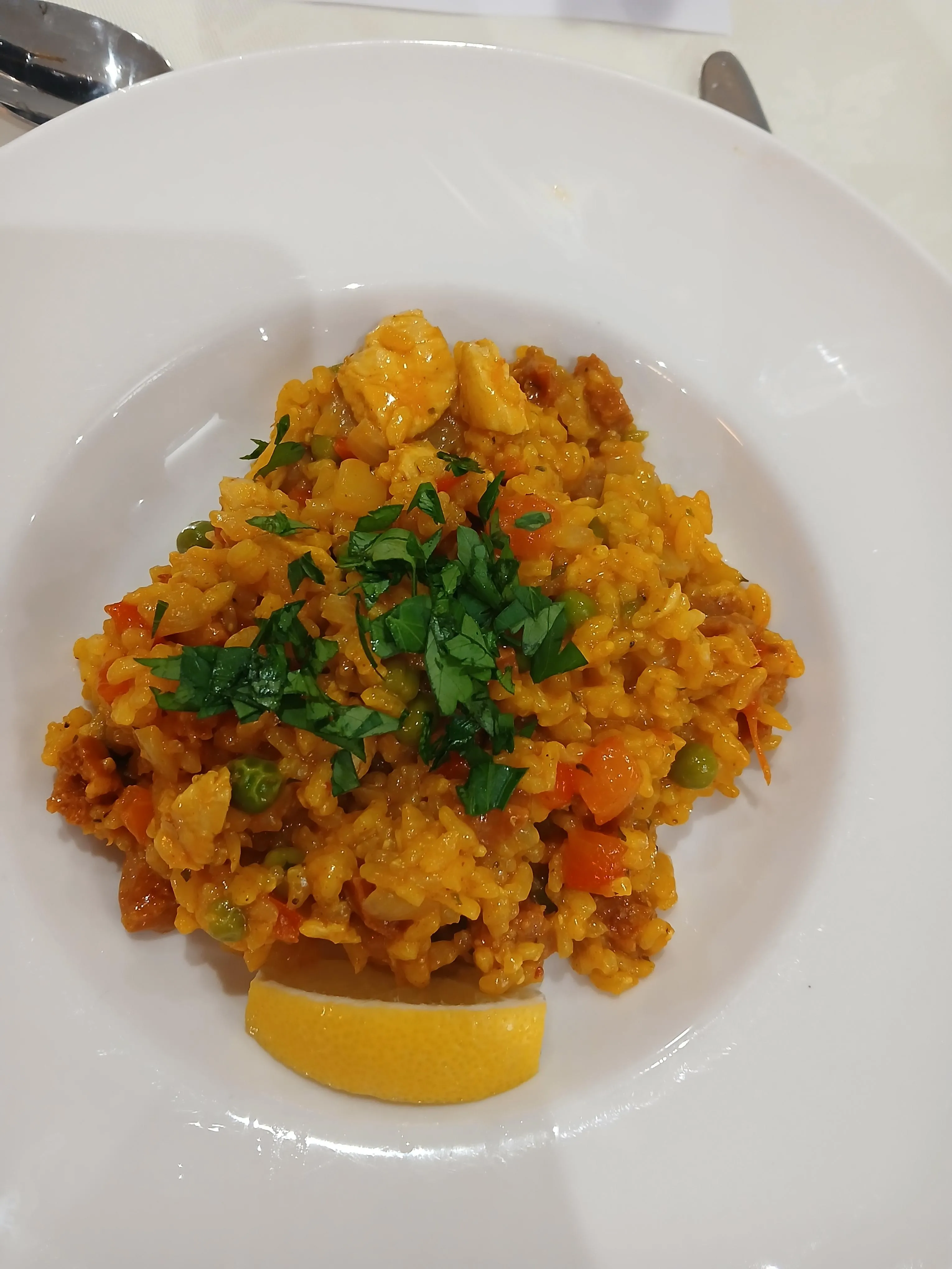 Spanish supper club 