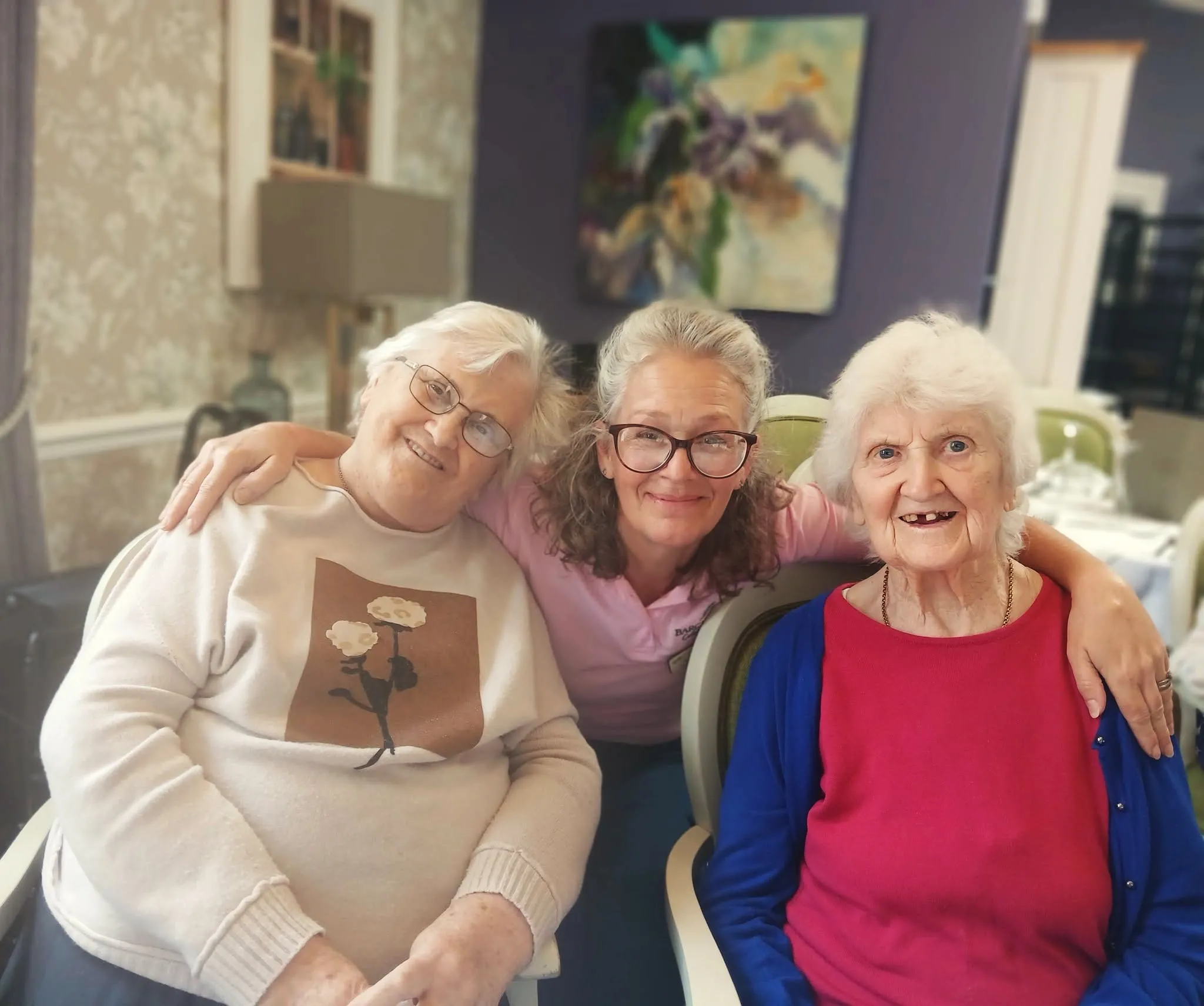 Residents enjoy live musical performance