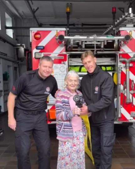 Visit From Shoreham Firefighters 