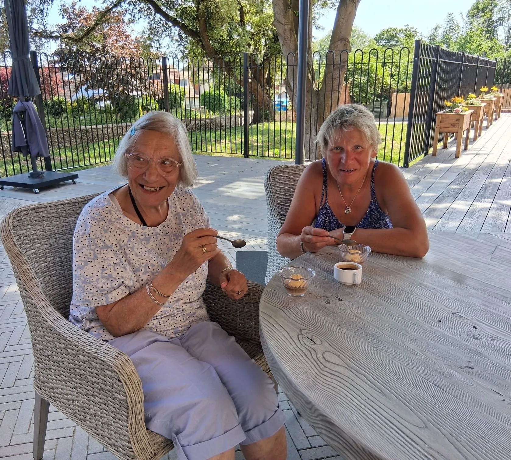 A delicious way to cool down in the sunshine!