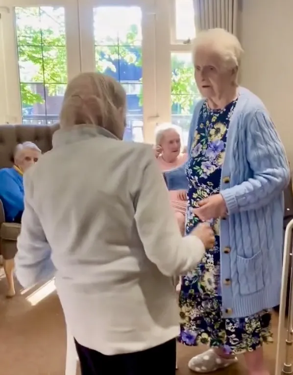 Hall Park welcomed back Bulwell Community Choir