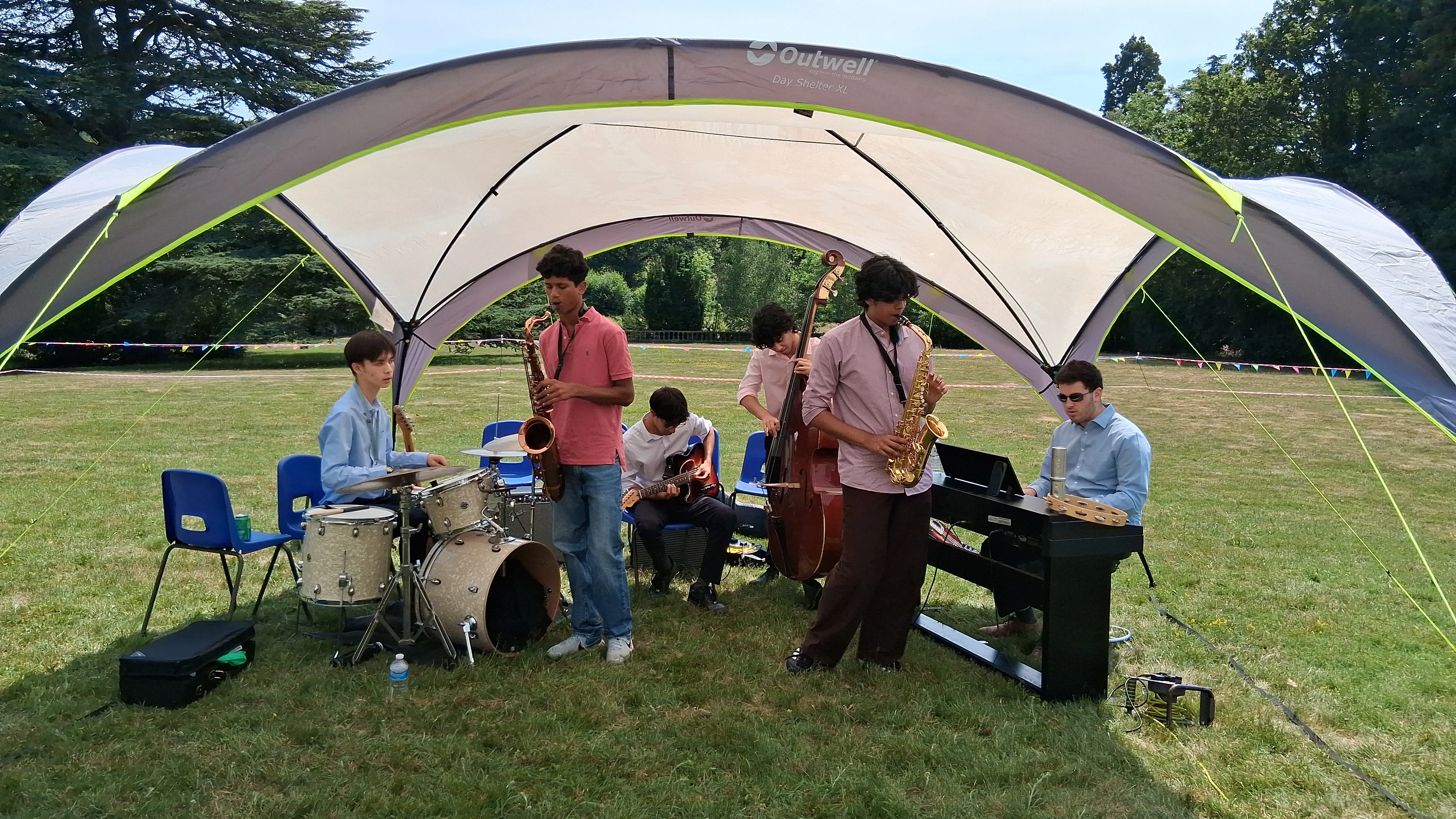 Bushey House Beaumont Welcomes the Community for Annual Garden Party