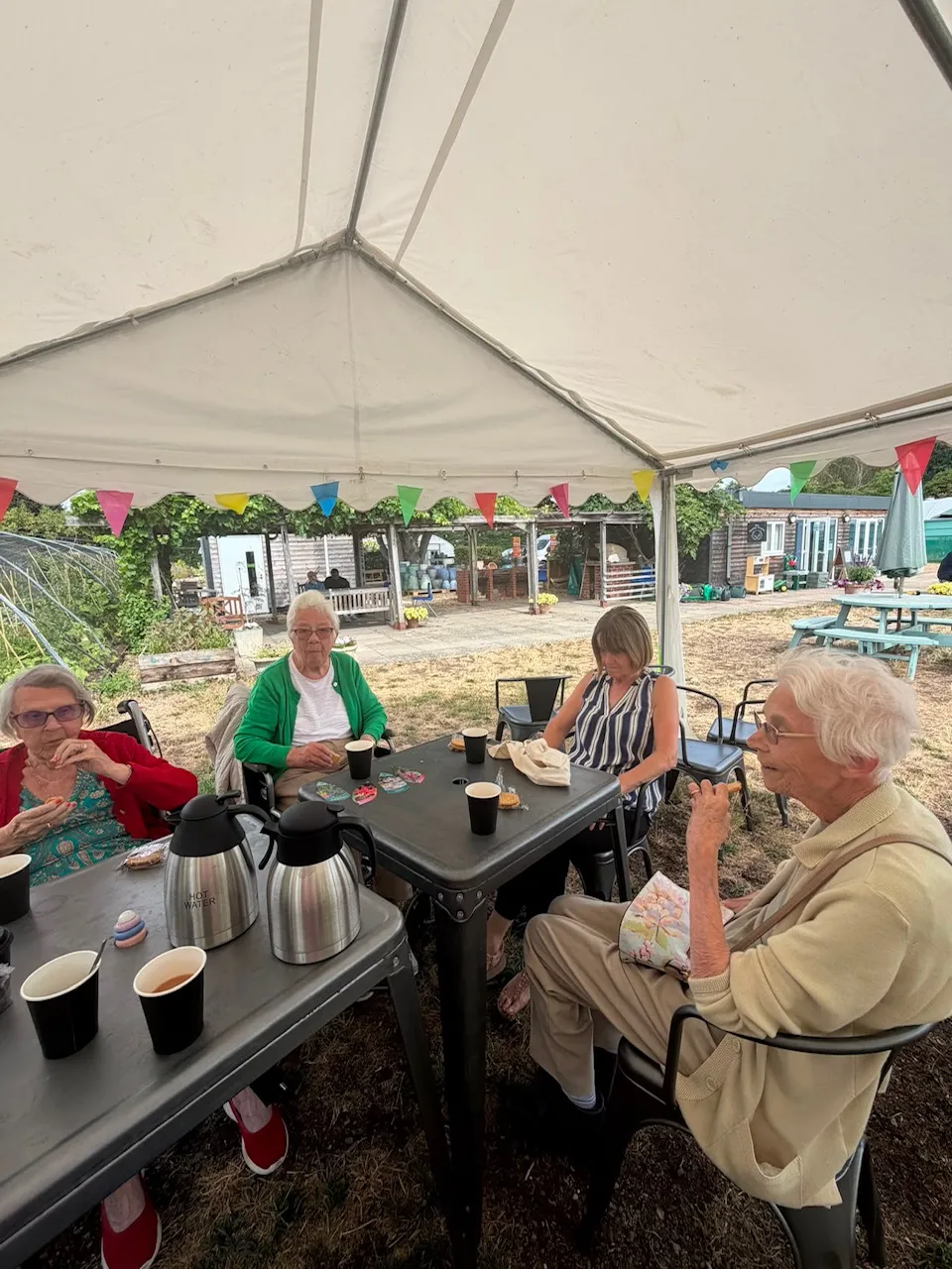Garden Club goes on the Road