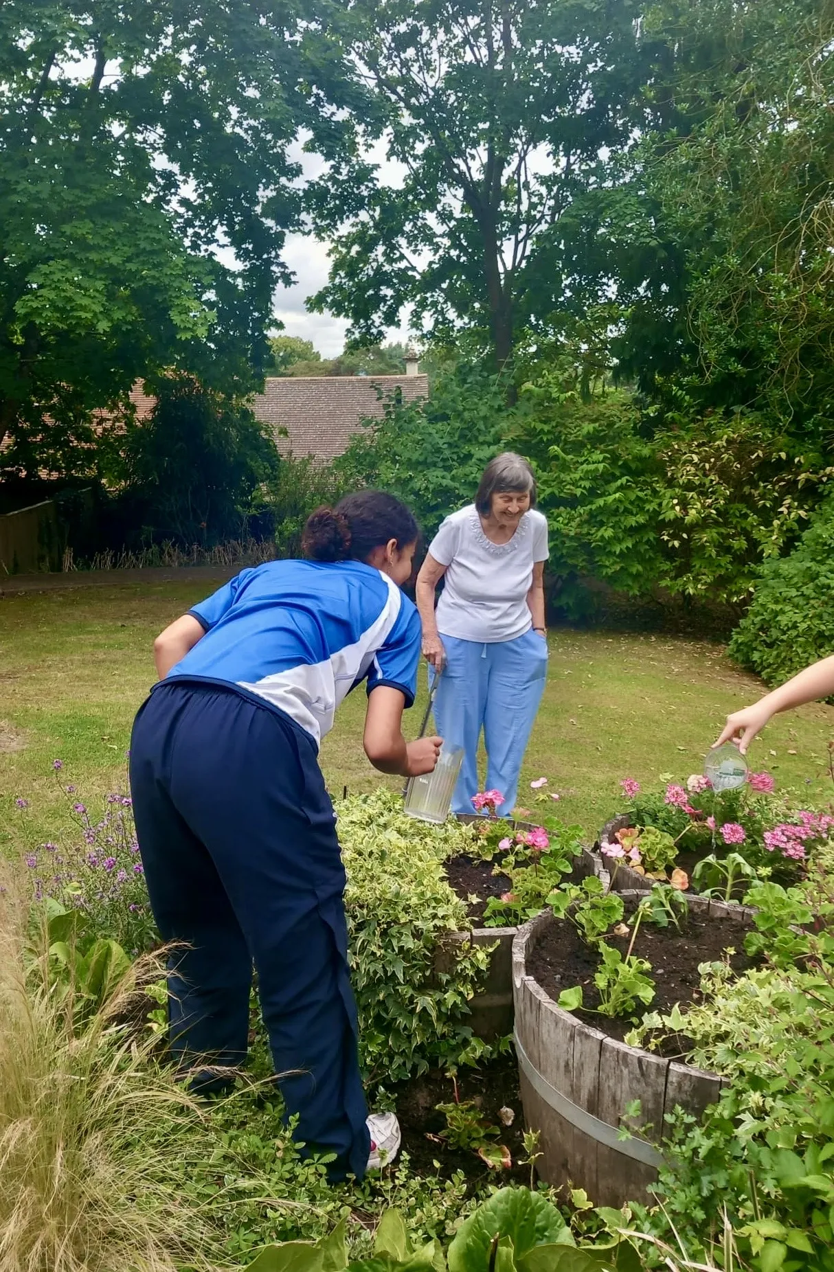 Local School Volunteer At Reigate Beaumont For The Day 