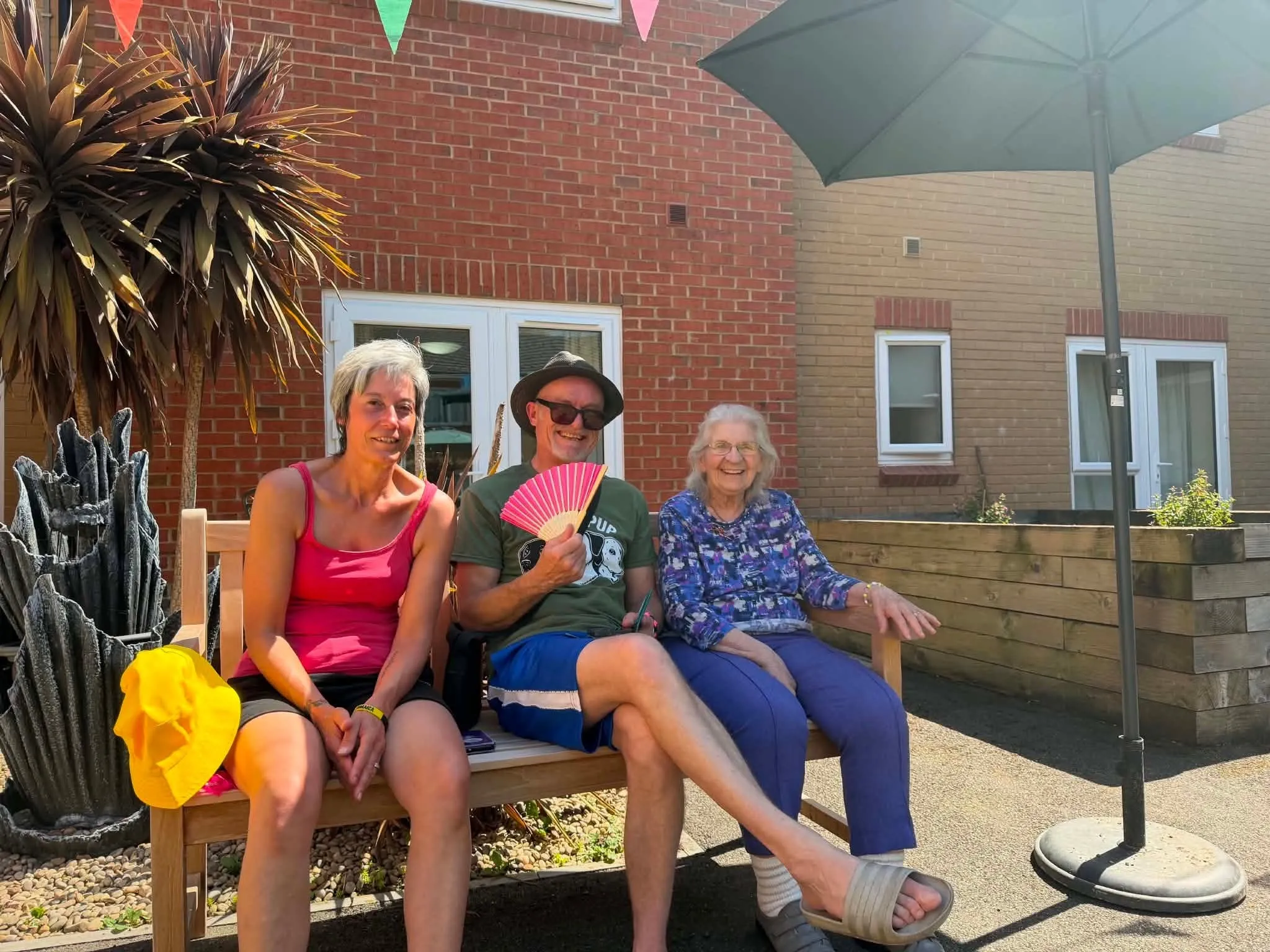 Residents enjoy BBQ in the courtyard