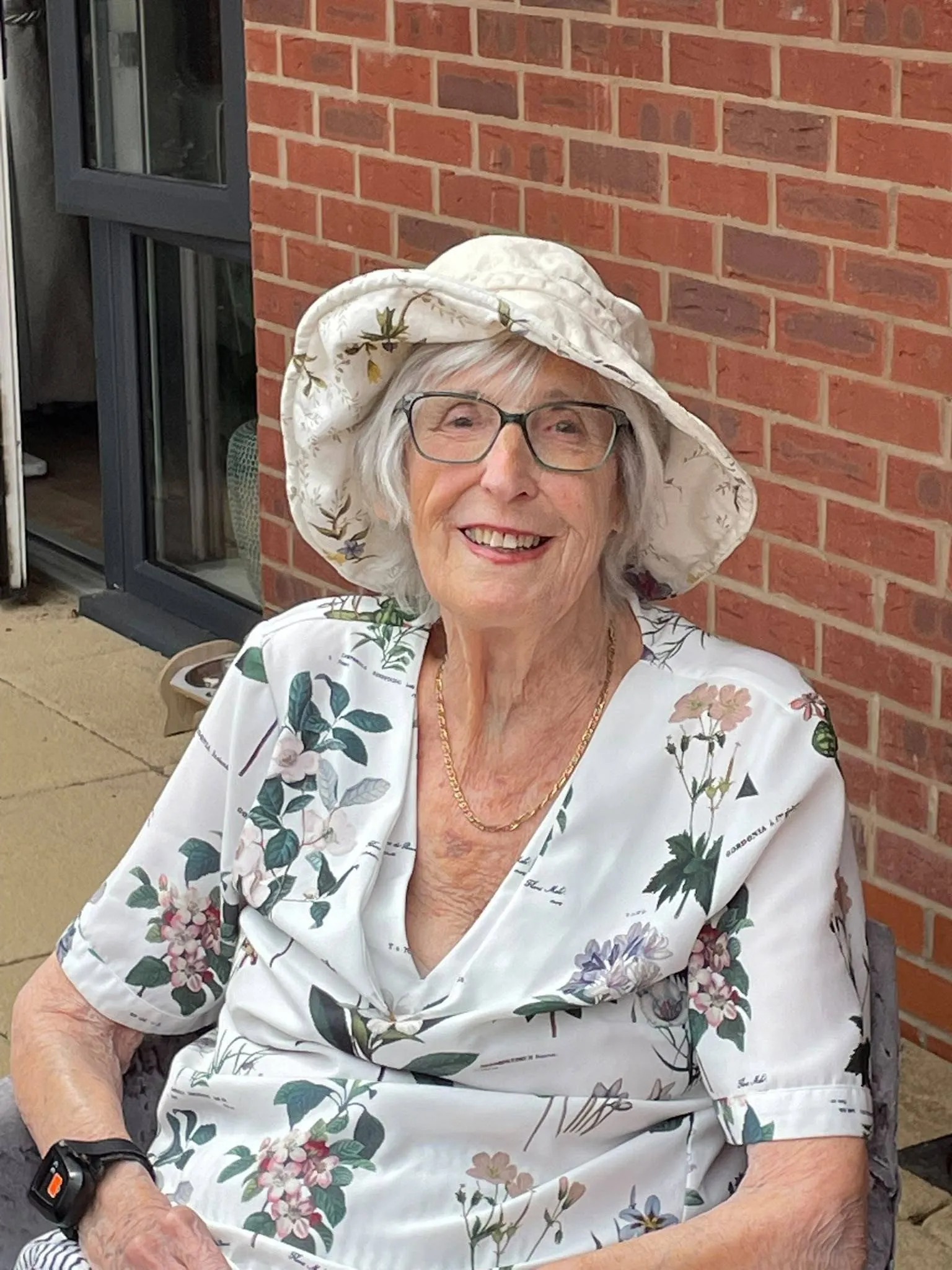 Happy 8th Birthday to The Spires Care Home!