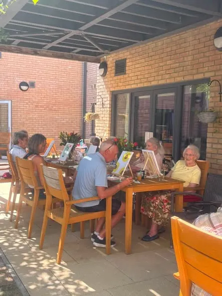 Community Paint & Sip 