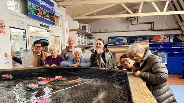 Queens manor goes to Dobbies garden centre for lunch