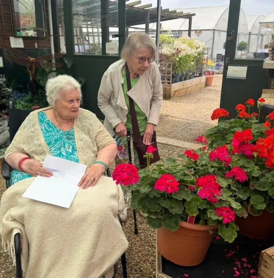 A delightful day out at Barn Farm Plants Garden Centre, Wardington!