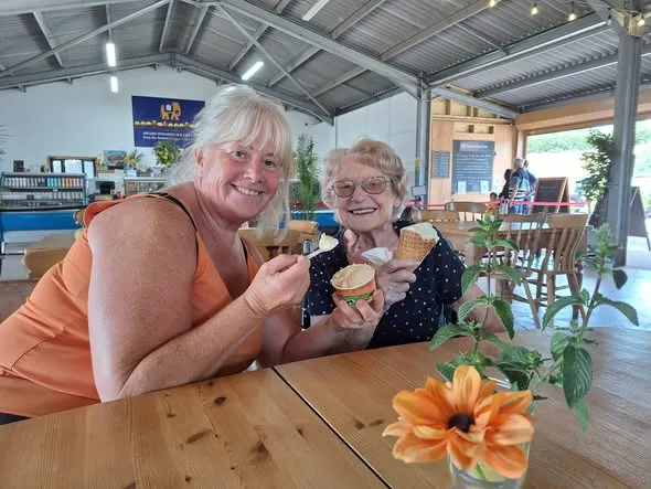 We all scream for ice cream! 