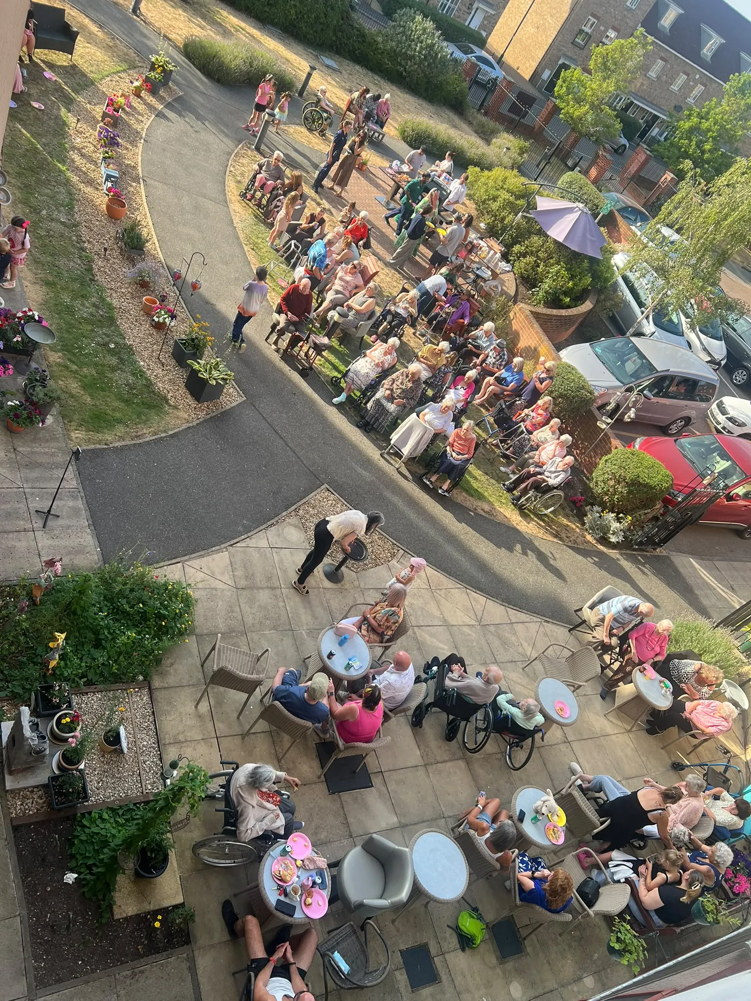 Sun, Songs, and Sizzling Burgers and Welcome Community for Spectacular Summer BBQ