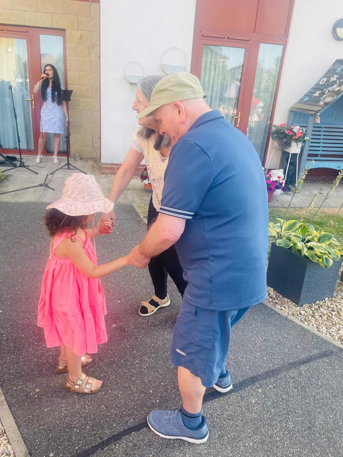 Sun, Songs, and Sizzling Burgers and Welcome Community for Spectacular Summer BBQ