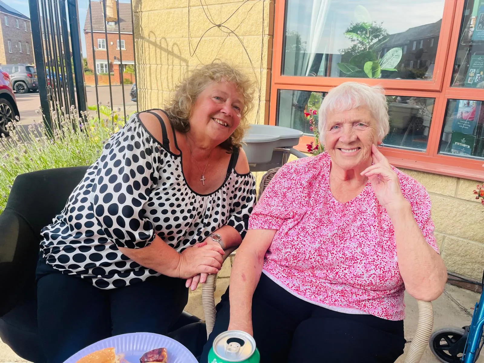 Sun, Songs, and Sizzling Burgers and Welcome Community for Spectacular Summer BBQ