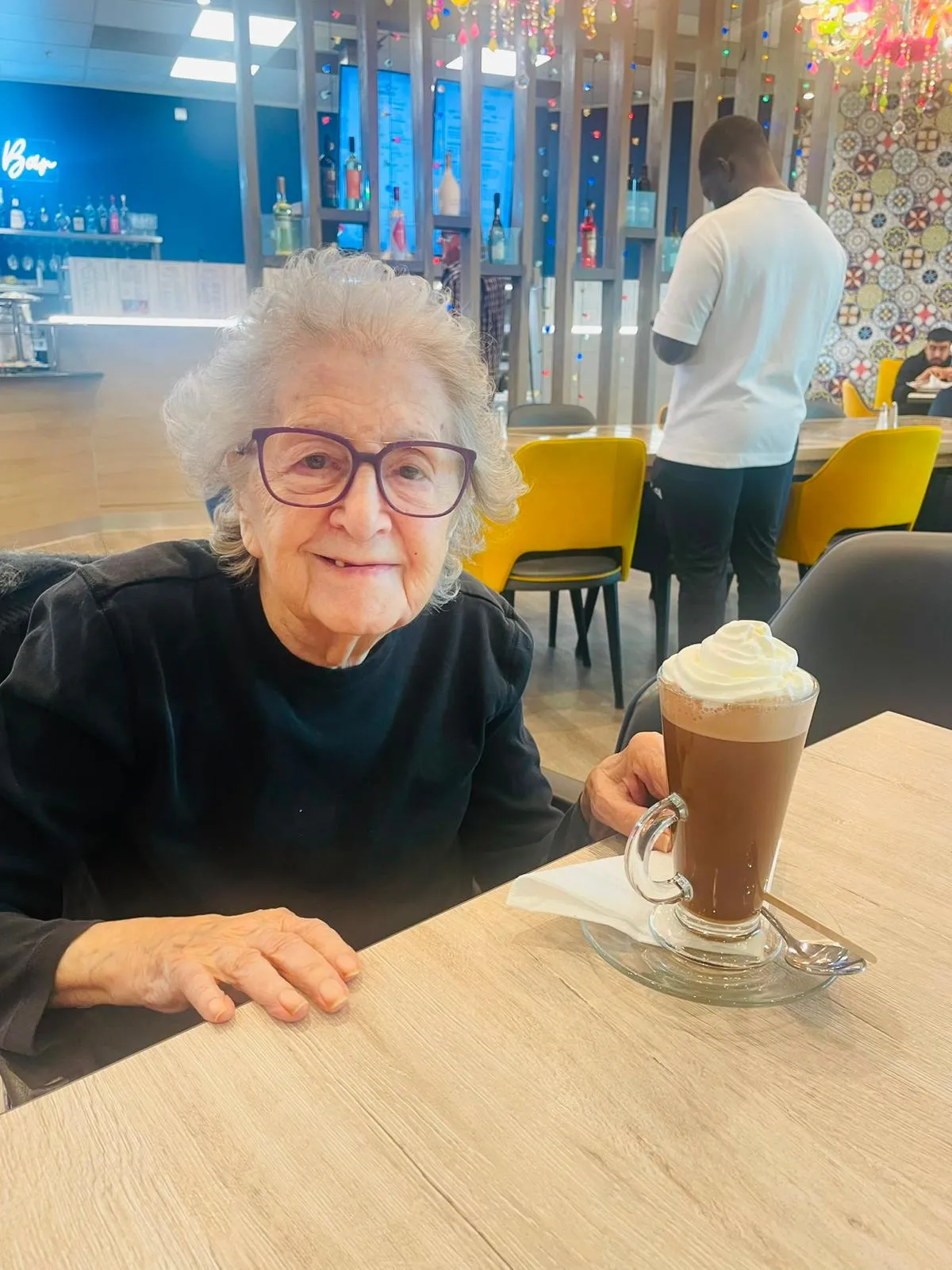 Simple Moments, Precious Memories: Lunch with Eve