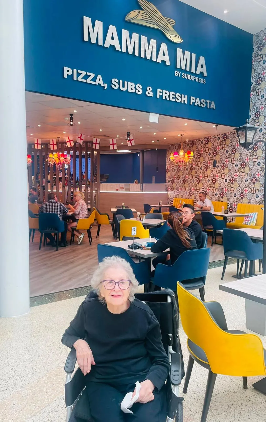 Simple Moments, Precious Memories: Lunch with Eve