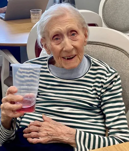 Our residents at Hall Park celebrated National Iced Tea Day!