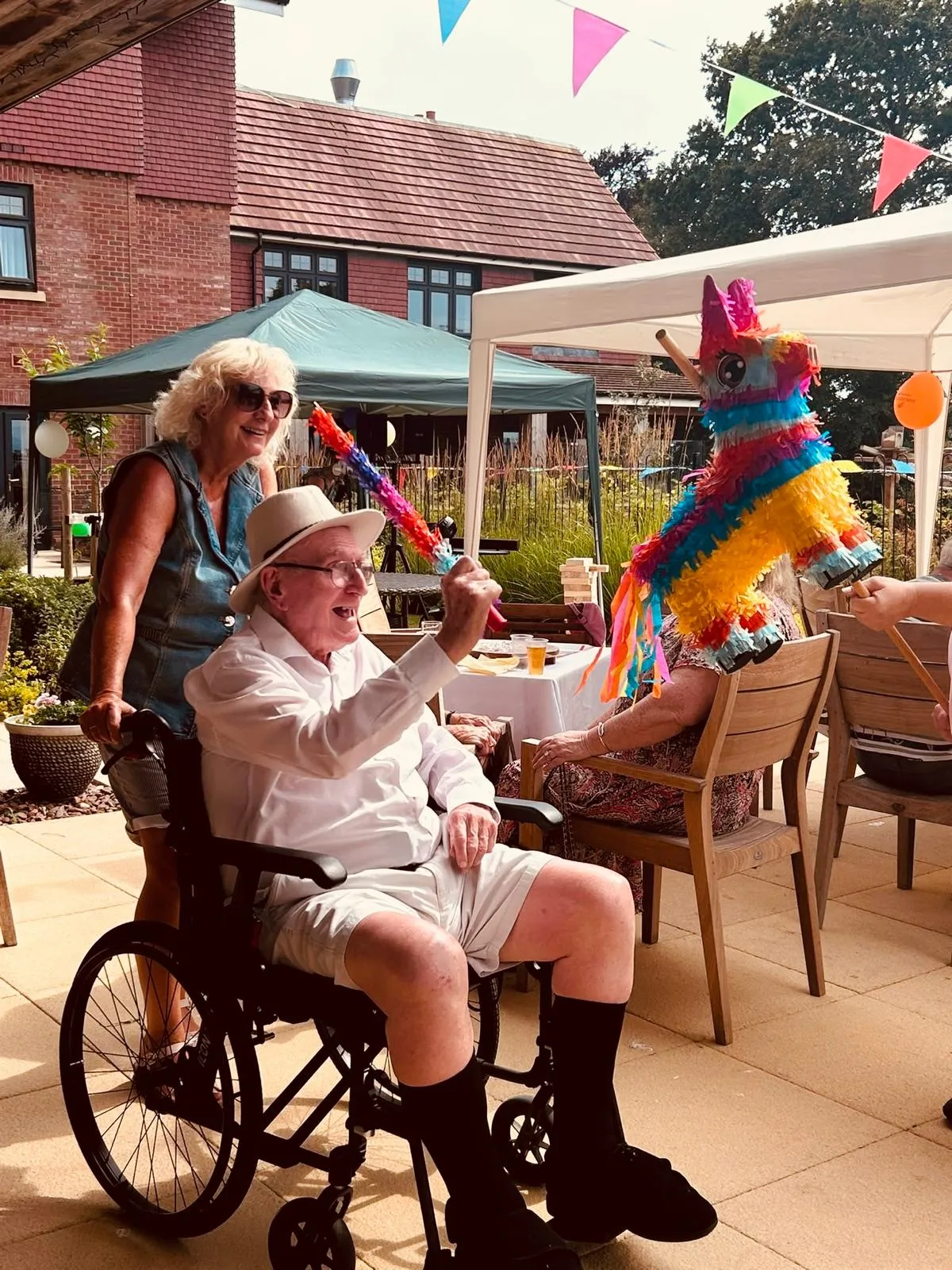 Celebrating Fifth Anniversary with Garden Party