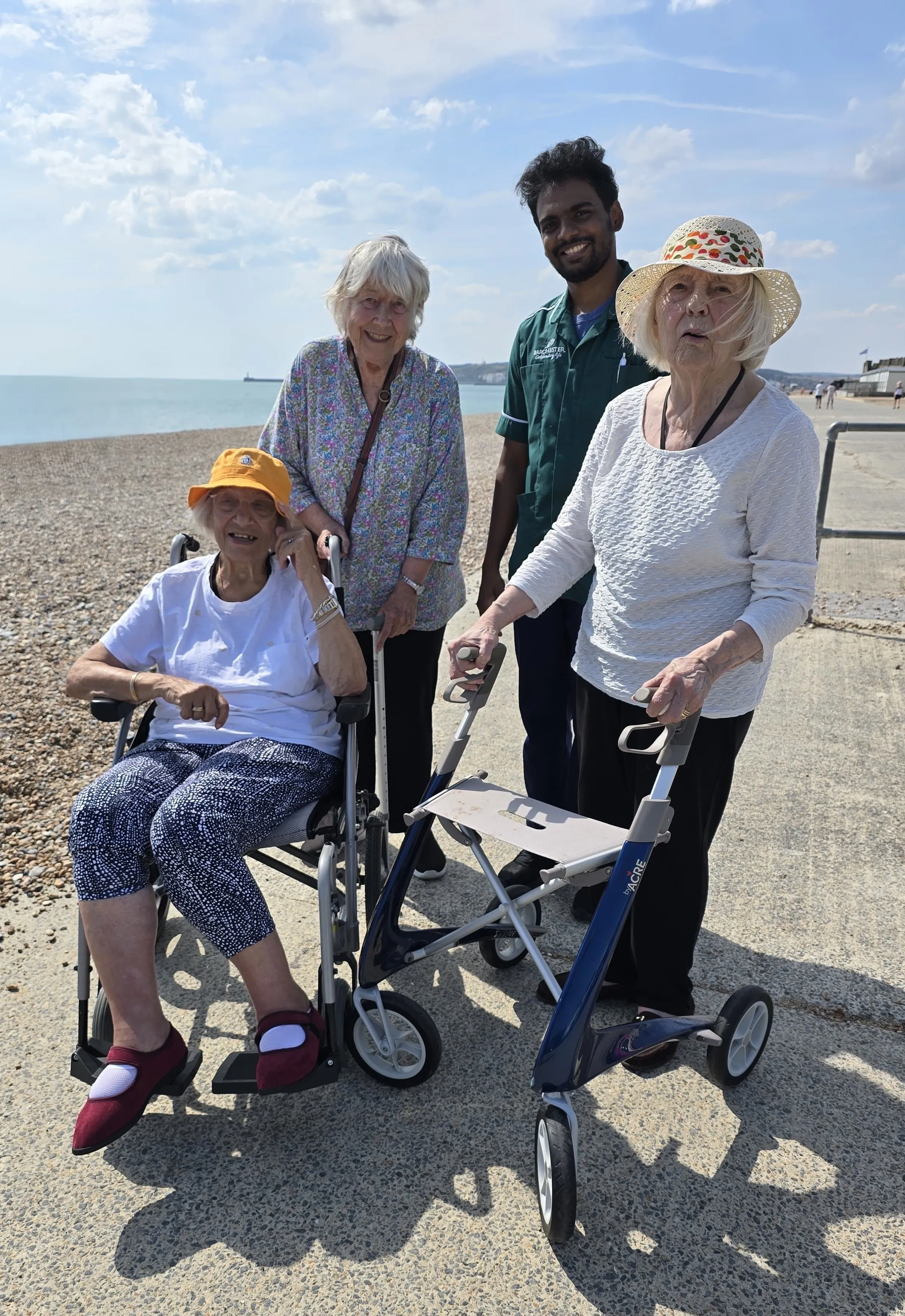 Oh we do like to live beside the seaside!