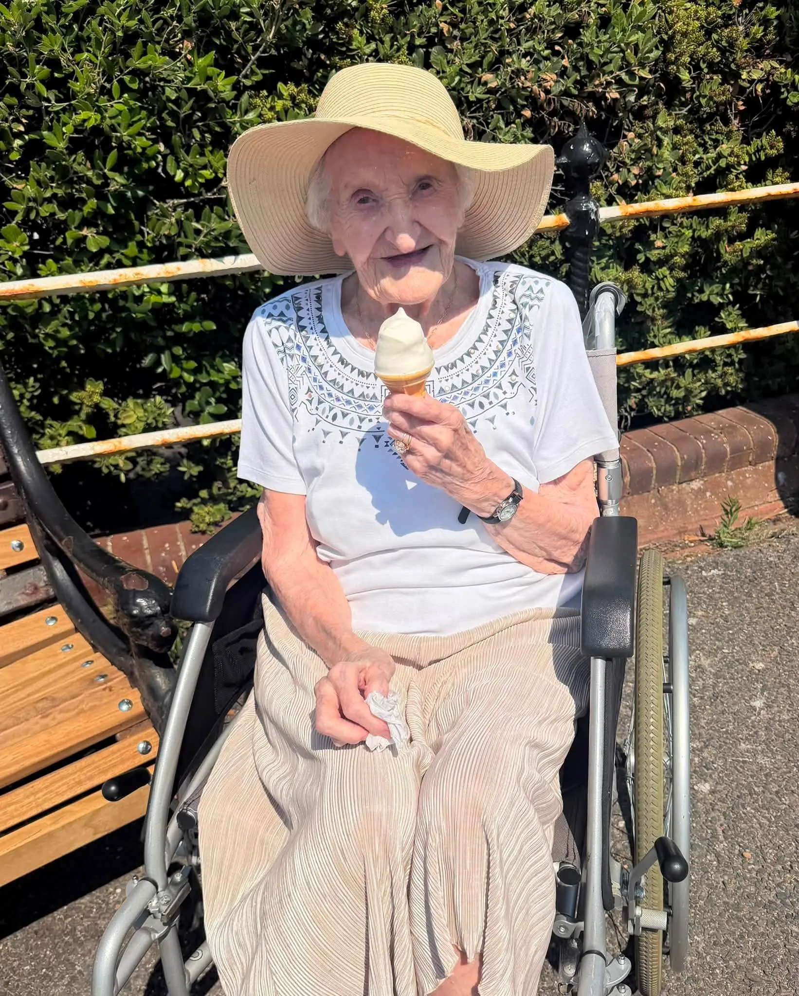 Enid celebrates her 101st Birthday with a trip to the beach