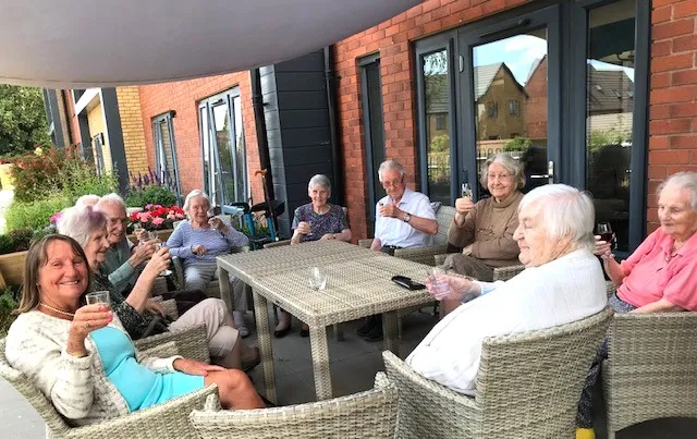 A Quiz and a Glass of Wine in the Sunshine!