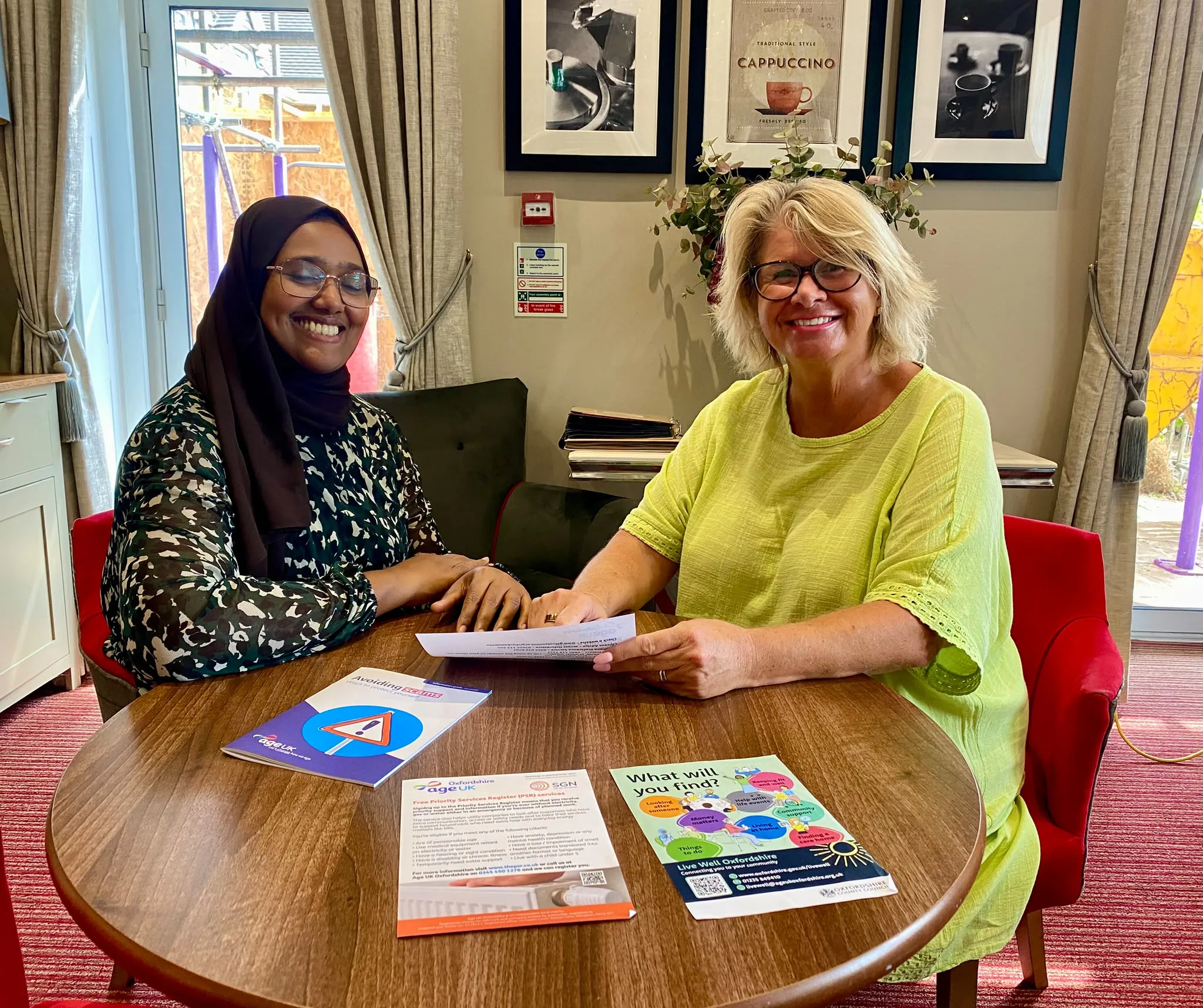 Scam Prevention Talk Success at Glebefields From Age UK Oxfordshire 