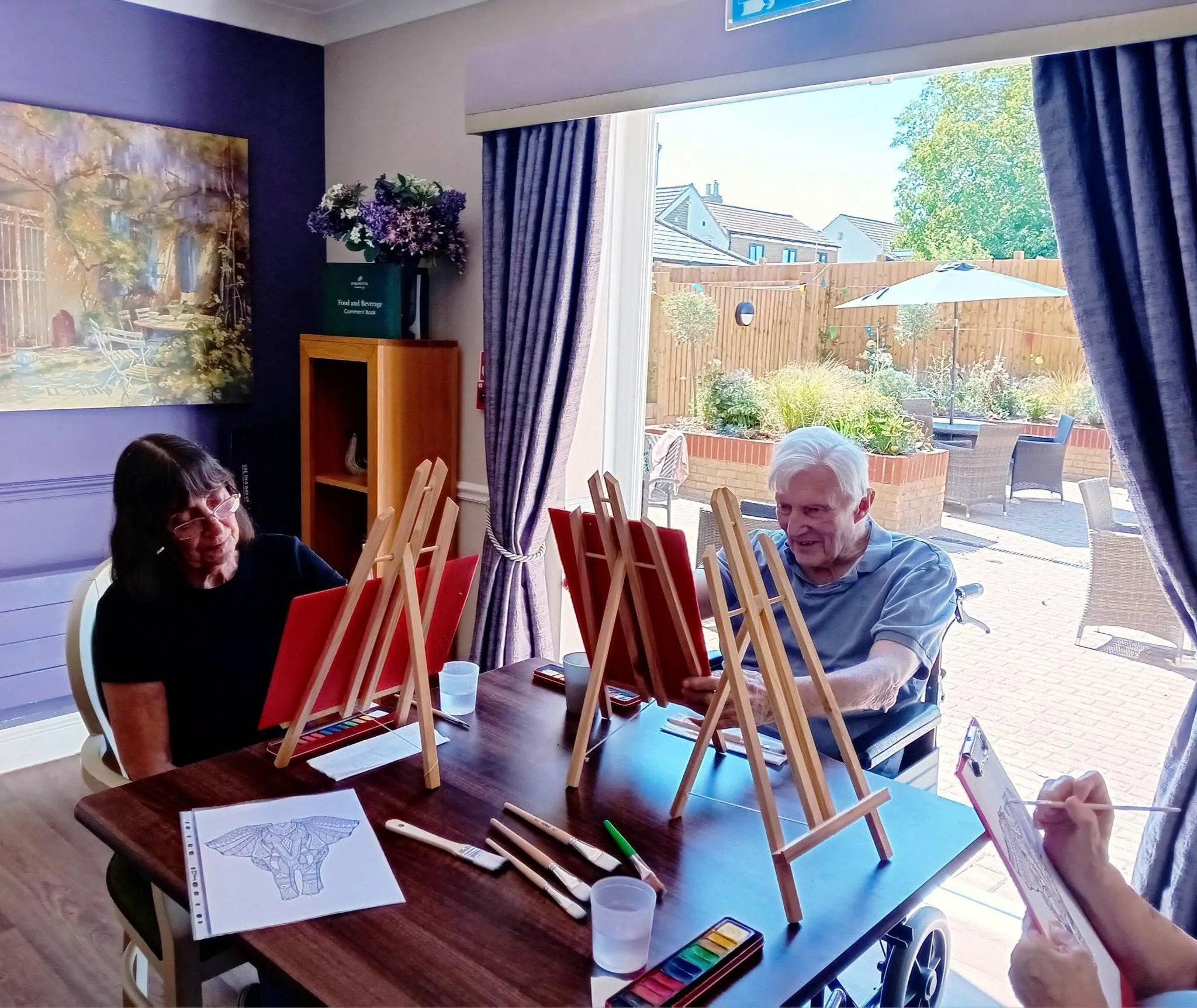 Intergenerational Paint & Sip 