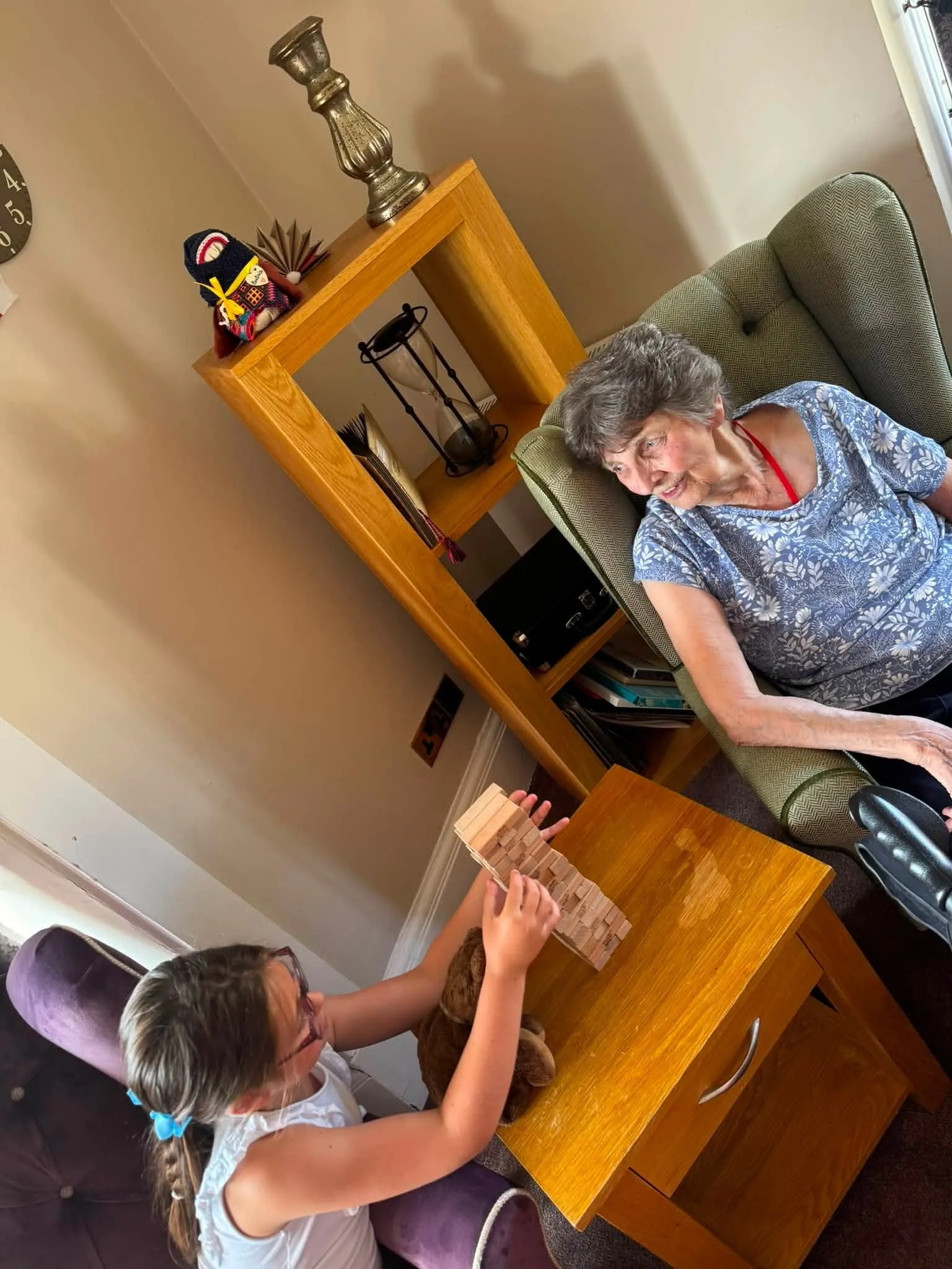 Intergenerational Games Bring Joy to Henford Residents 