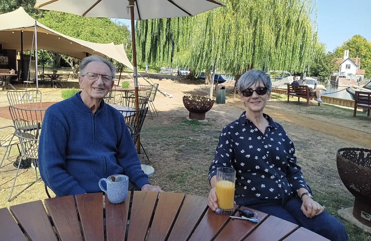 Trip to the Swan!