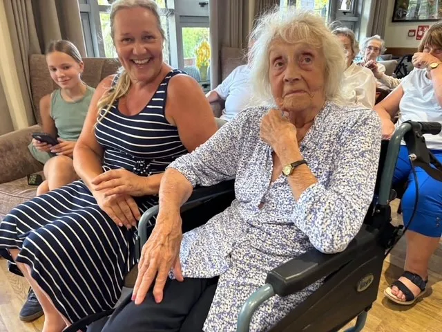Enjoying an afternoon with Georgia Norton