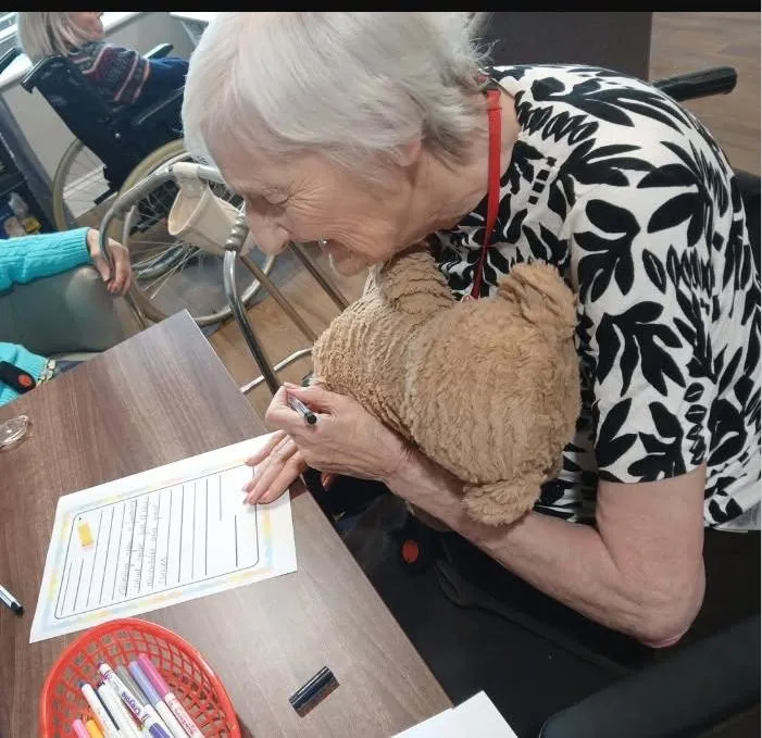 Residents Send Good Luck Wishes to Local School Children