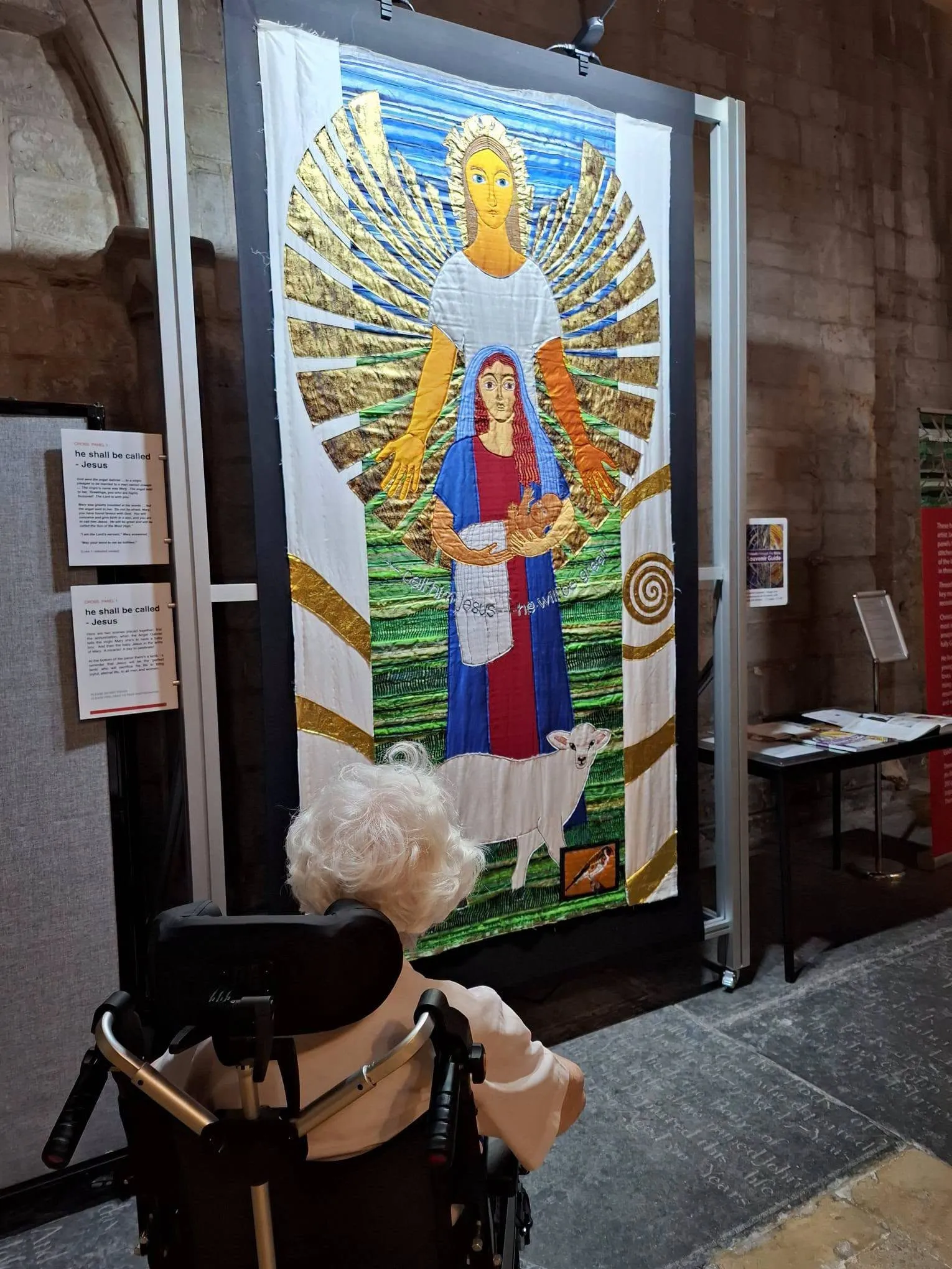 Exhibition Of Threads Through The Cross