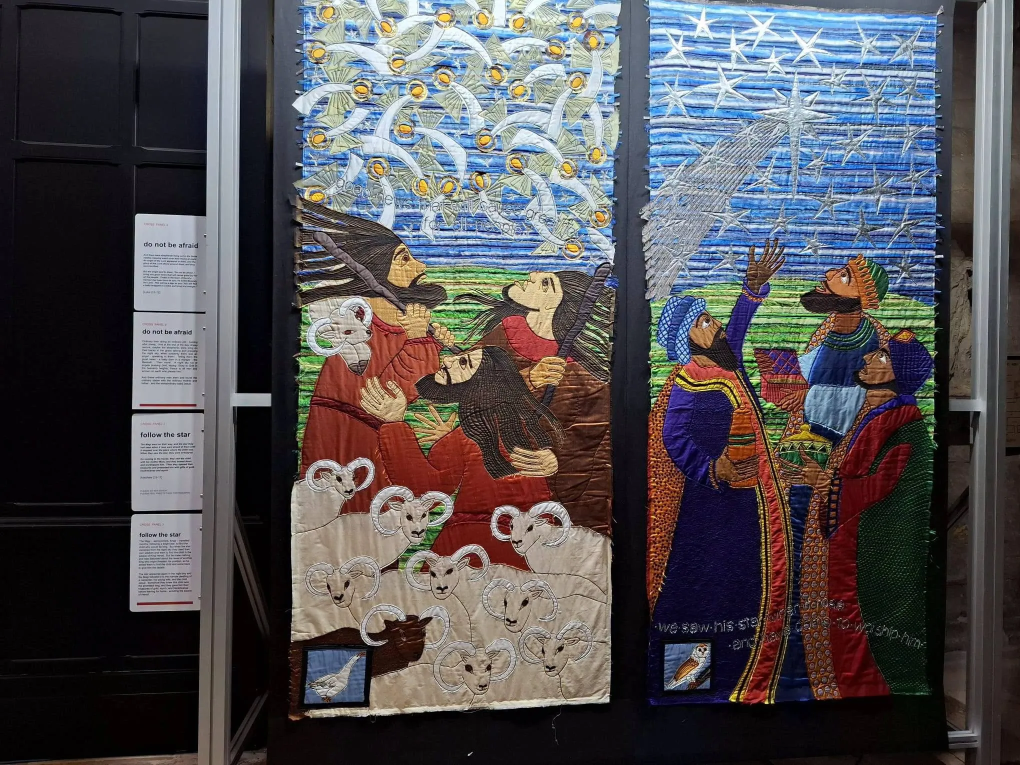 Exhibition Of Threads Through The Cross